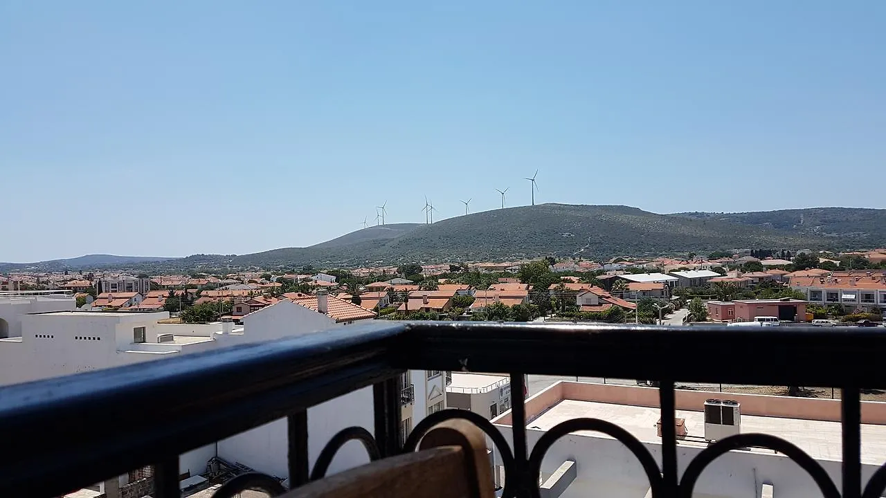 İleri Hotel&Apartments Çeşme 0*,