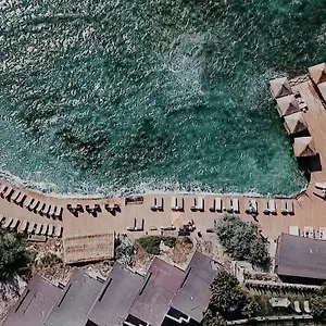 Otel Maja Luxury, Çeşme