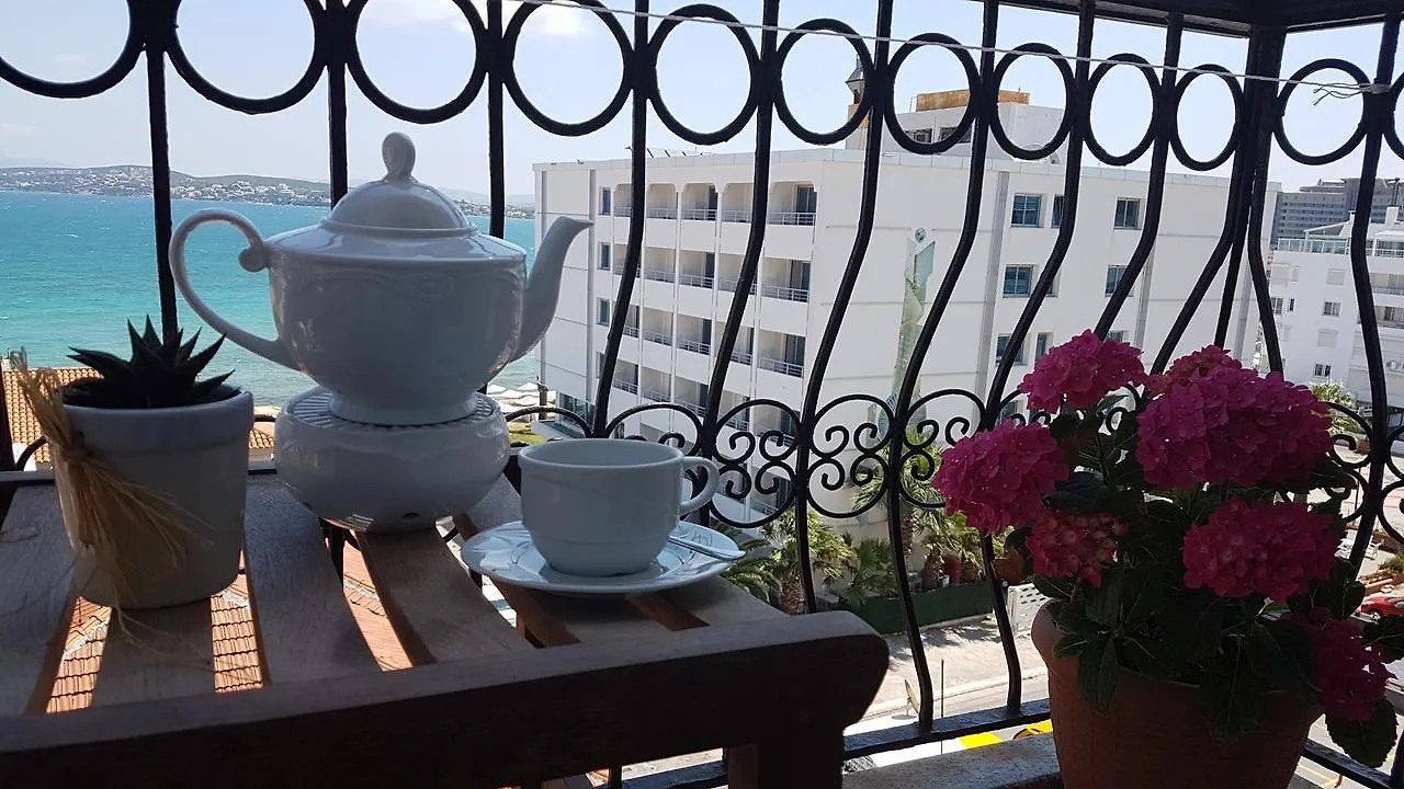 Ileri Hotel & Apartments Cesme Aparthotel