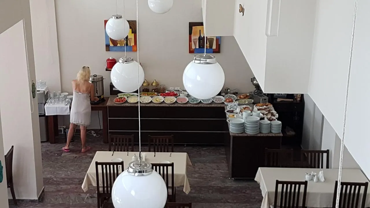 Ileri Hotel & Apartments Cesme Aparthotel